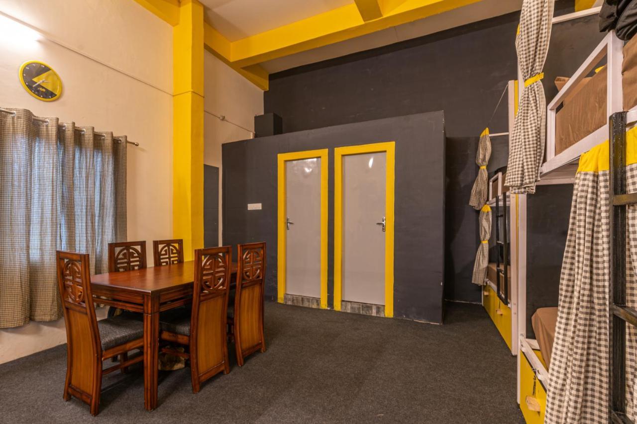 The Hosteller Kasar Devi Алмора Экстерьер фото