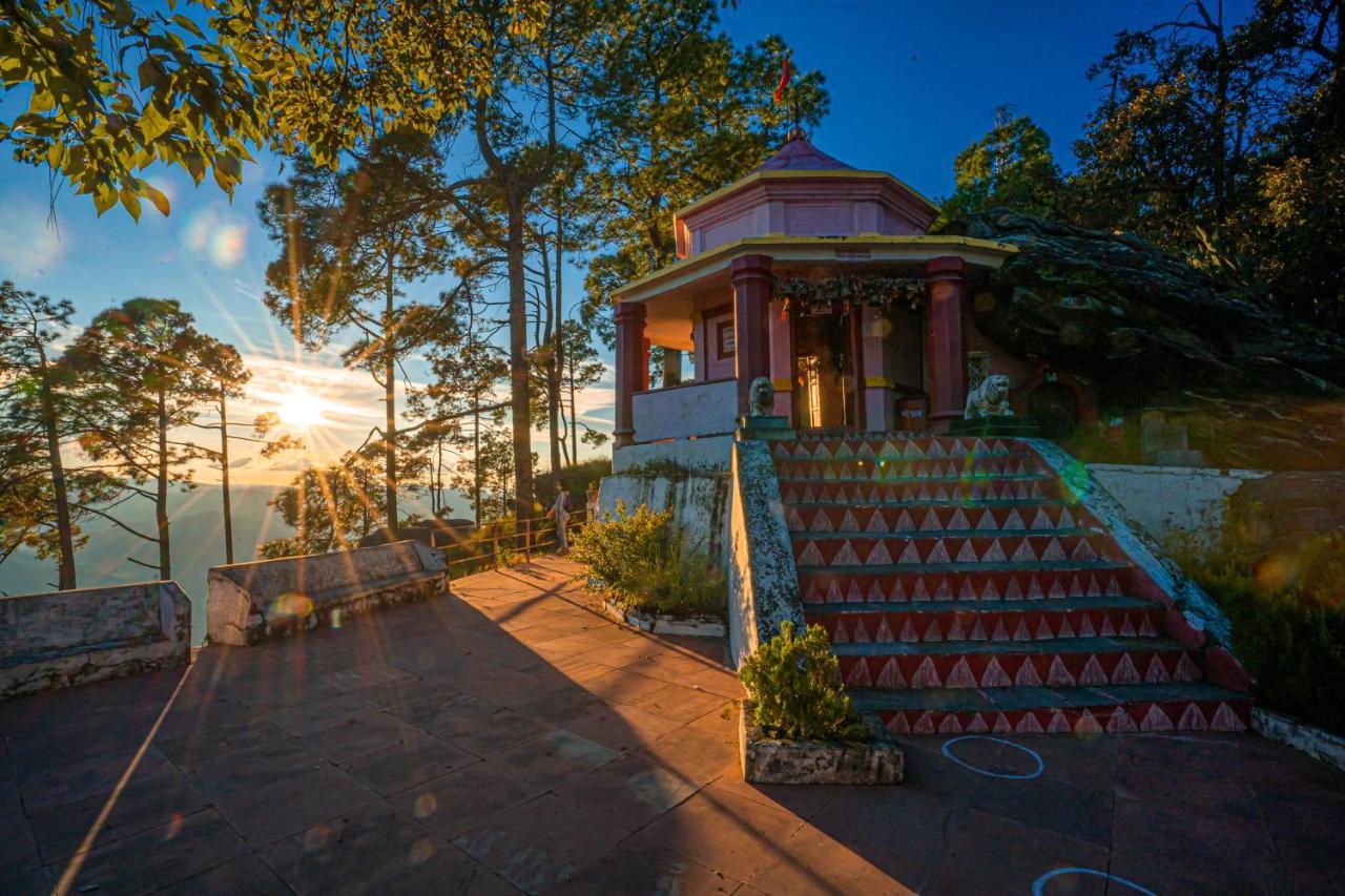 The Hosteller Kasar Devi Алмора Экстерьер фото